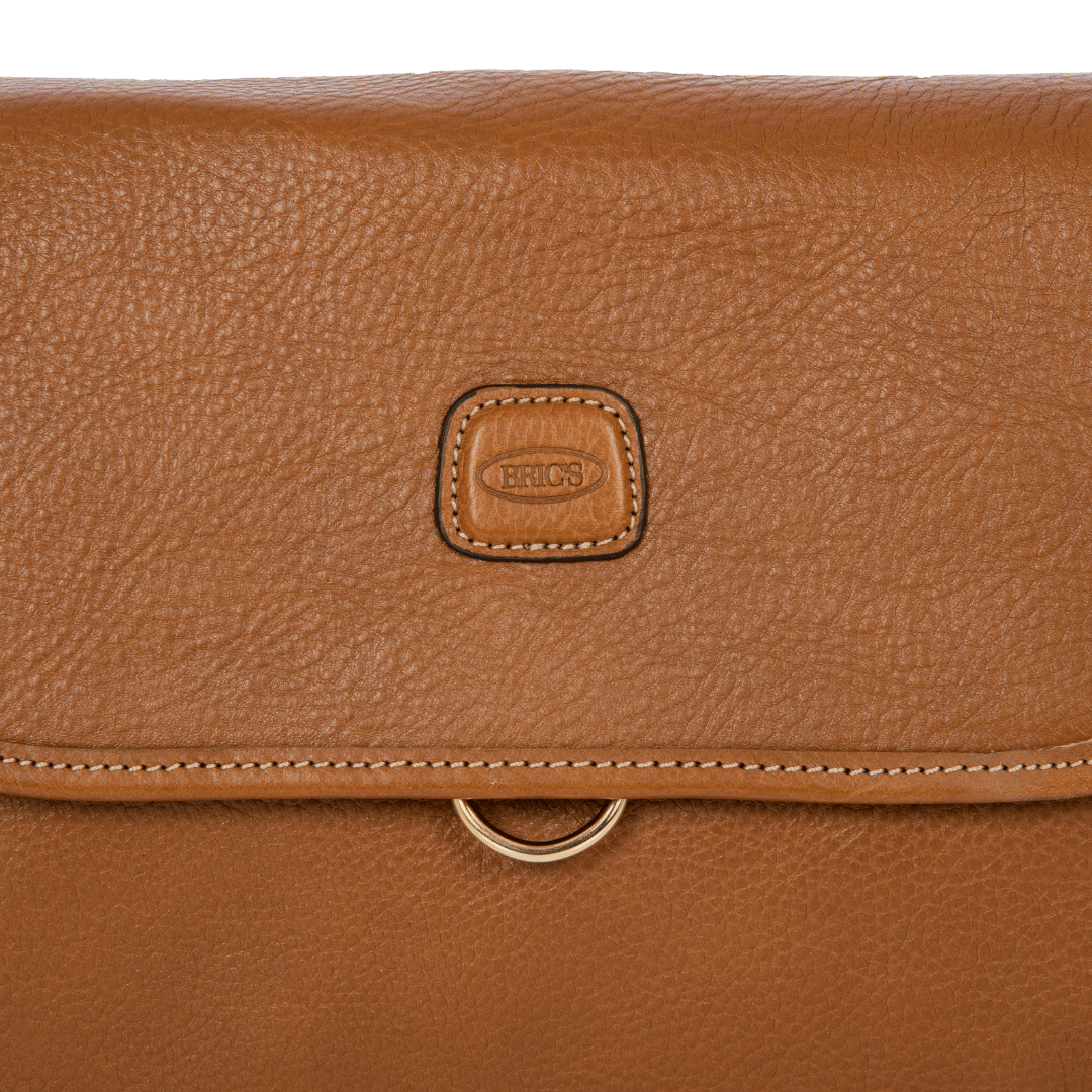 Bric's Life Pelle Tri-Fold Hanging Toiletry Bag, view 8